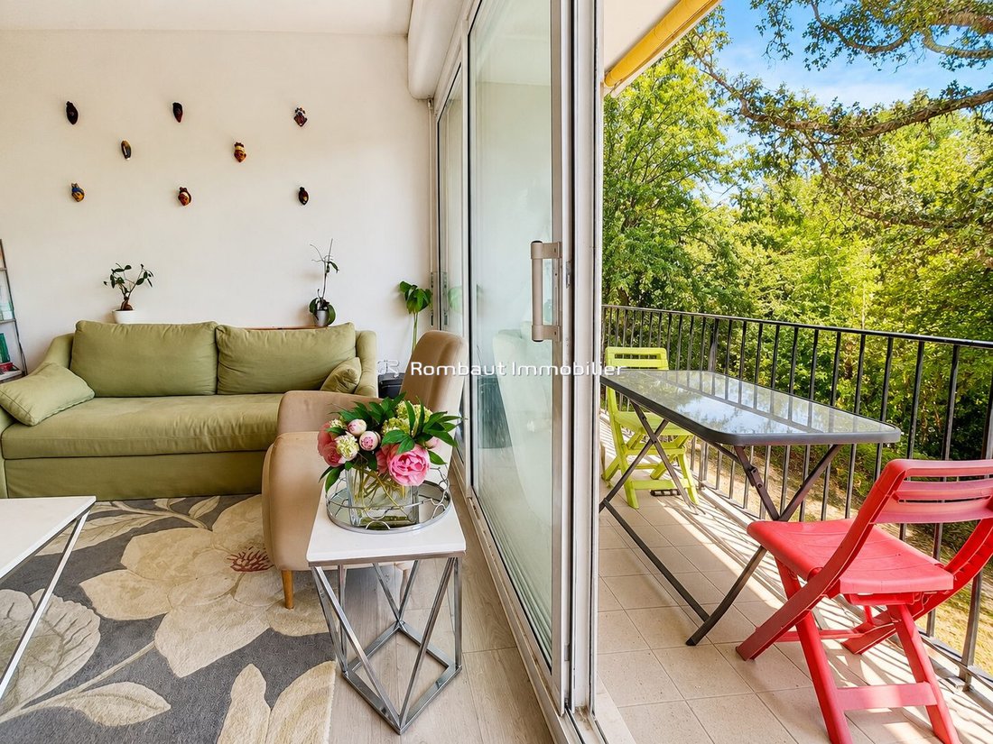 Apartment in Chateau de Vaucresson, Vaucresson, France 2 - 18348769