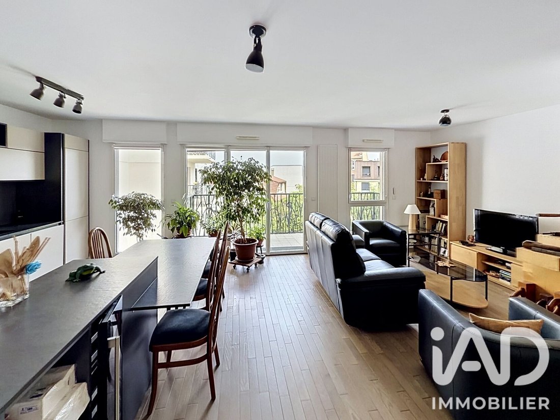 Apartment in Bécon, Courbevoie, France 1 - 18345243