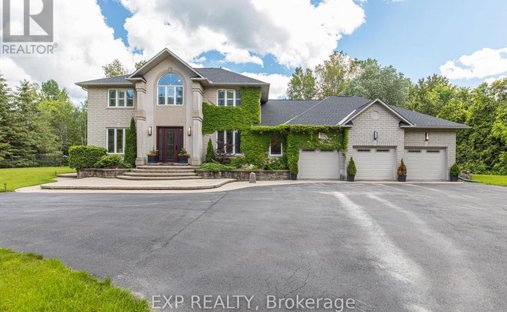 House in Ottawa, Ontario, Canada 1