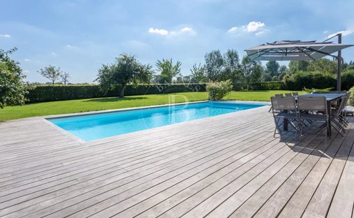 House in Saint-Pierre-Azif, Normandy, France 1