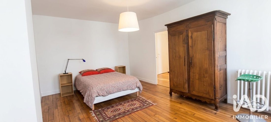 Apartment in Belleville-Saint Maur, Paris 11e Arrondissement, Paris 3 - 18345244