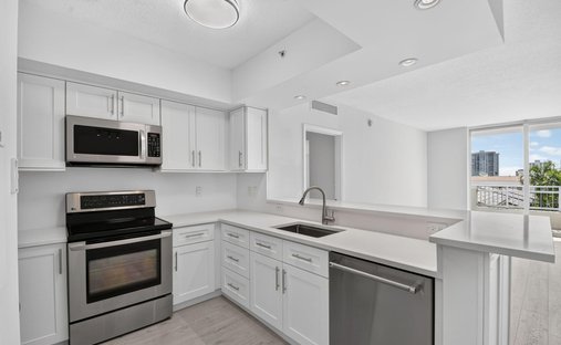 Condo in West Palm Beach, Florida, United States 1