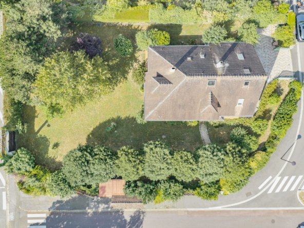 House in La Queue-les-Yvelines, Ile-de-France, France 3 - 18344219