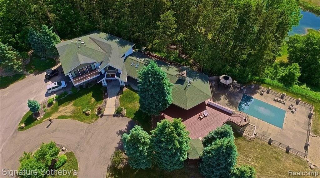 House in Howell, Michigan, United States 3 - 18346085