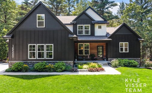 House in West Olive, Michigan, United States 1