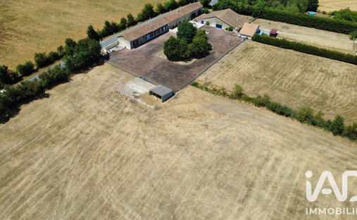 House in Villefagnan, Nouvelle-Aquitaine, France 1