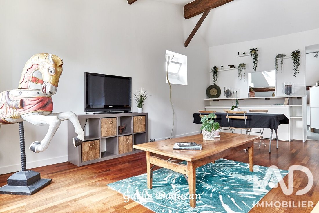Apartment in Bord de Seine, Bougival, France 1 - 18345359