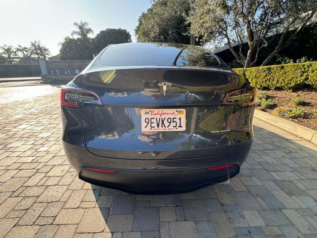 Suv in Newport Beach, CA, United States 5 - 18291105