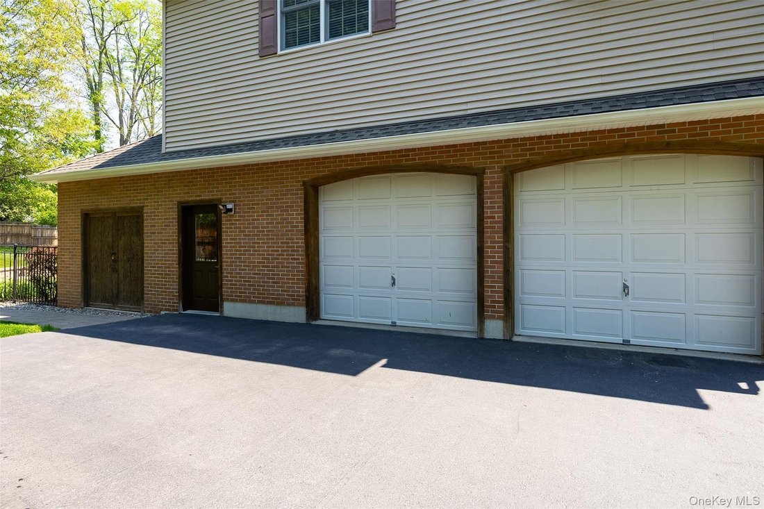 House in Spackenkill, New York, United States 5 - 17980262