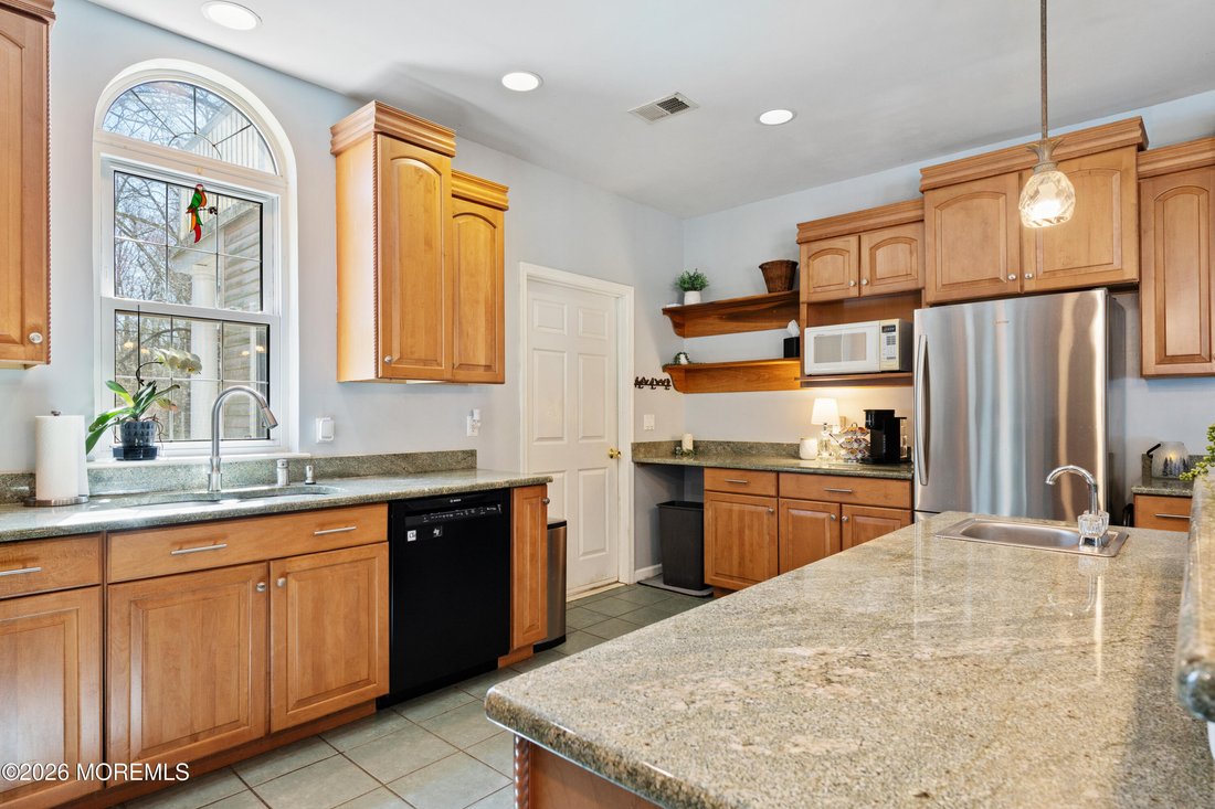 House in Howell Township, New Jersey, United States 5 - 18345326