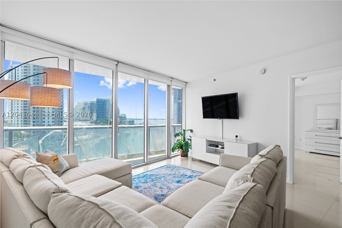 Condo in Miami, Florida, United States 5 - 18346645