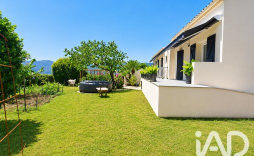 House in Santa-Maria-Siché, Corsica, France 1
