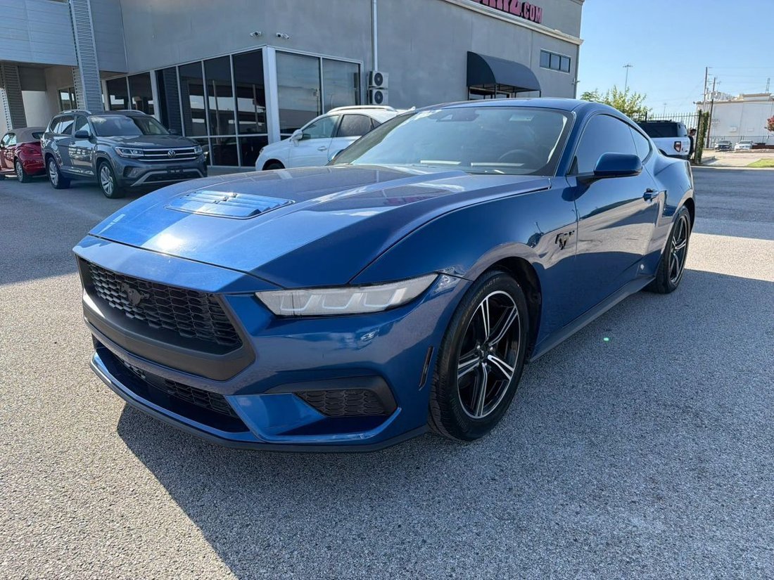 Coupe in Dallas, TX, United States 2 - 18344667