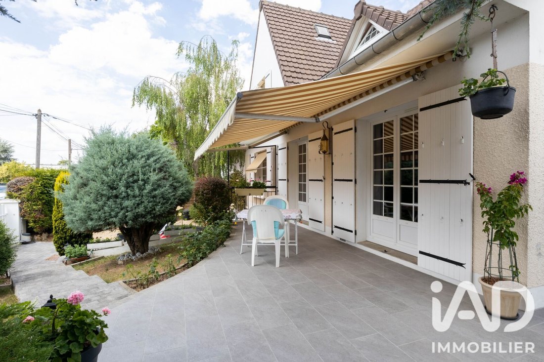 House in Brunoy, Ile-de-France, France 1 - 18345254