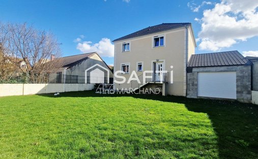 House in Centre, Bezons, France 1