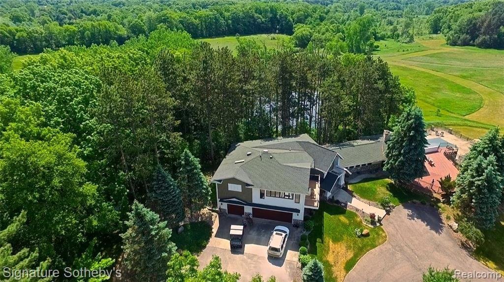 House in Howell, Michigan, United States 4 - 18346085