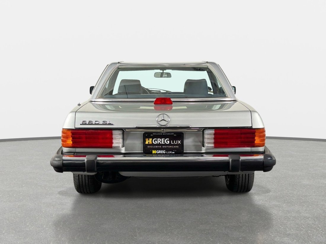Cabriolet in Pompano Beach, FL, United States 4 - 18344485