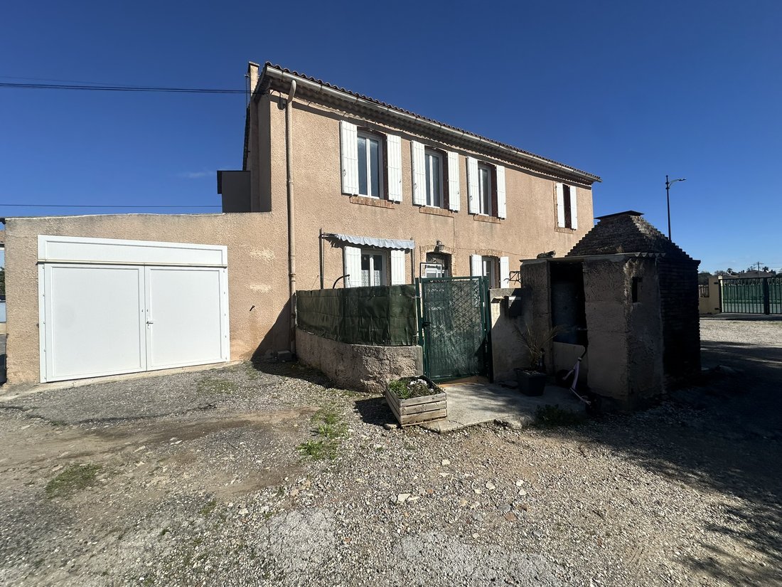 Villa in Hyeres, Provence-Alpes-Côte d'Azur, France 2 - 18345669