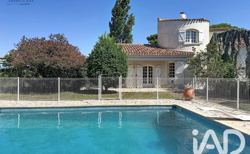 House in Nevian, Occitania, France 1