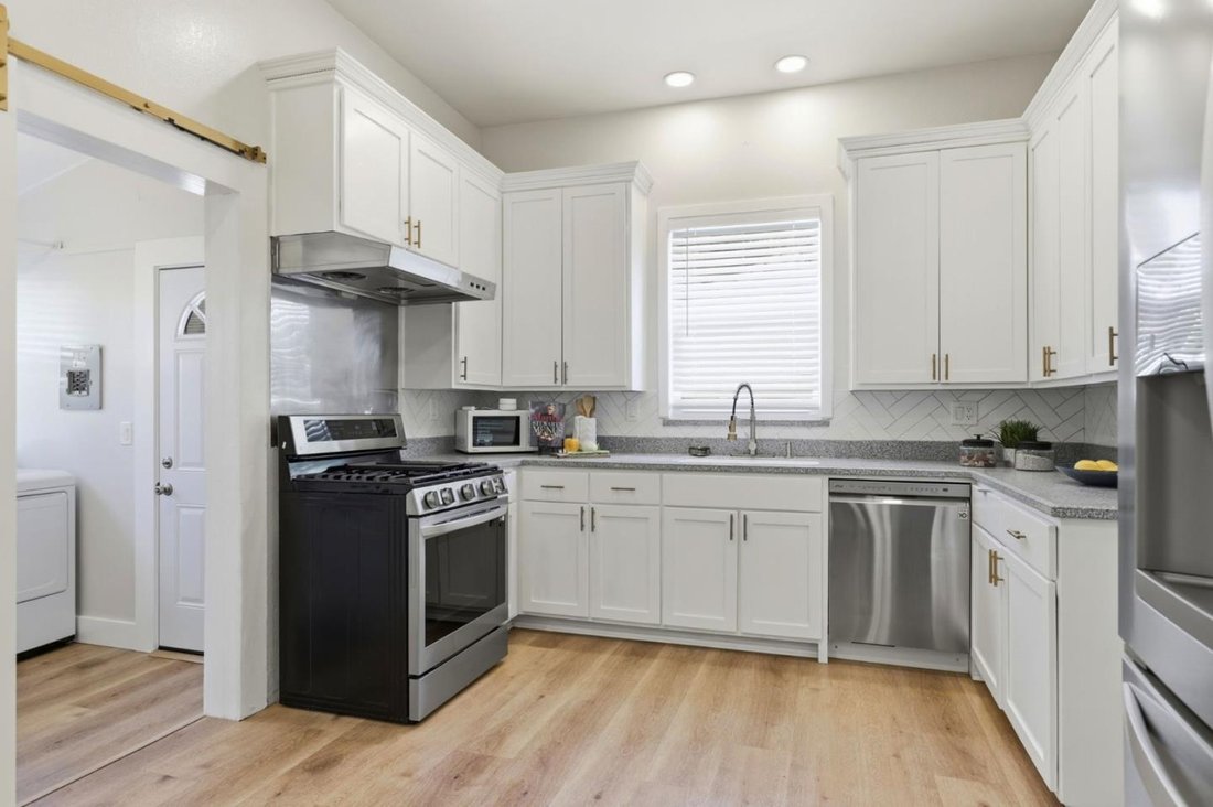 House in Gilroy, California, United States 4 - 18343944