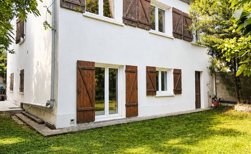 House in Sucy-en-Brie, Ile-de-France, France 1