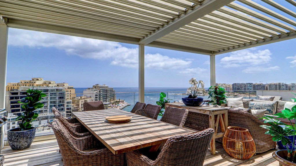 Apartment in Saint Julian's, Malta 1 - 17300095