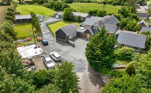 Merthyr Mawr, Wales 1
