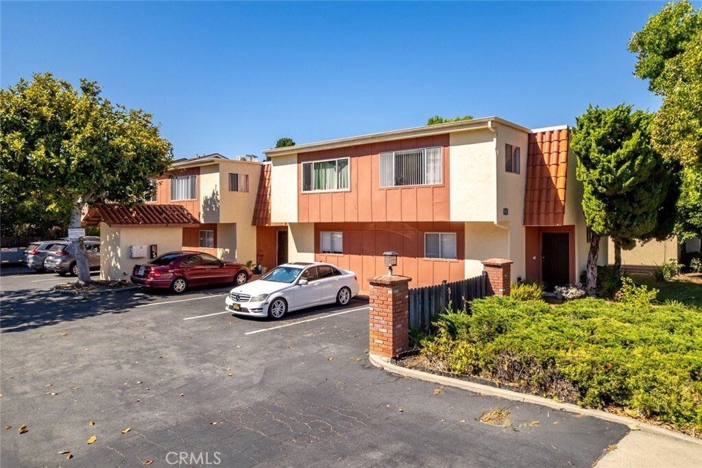 San Luis Obispo, California, United States 1 - 18343003