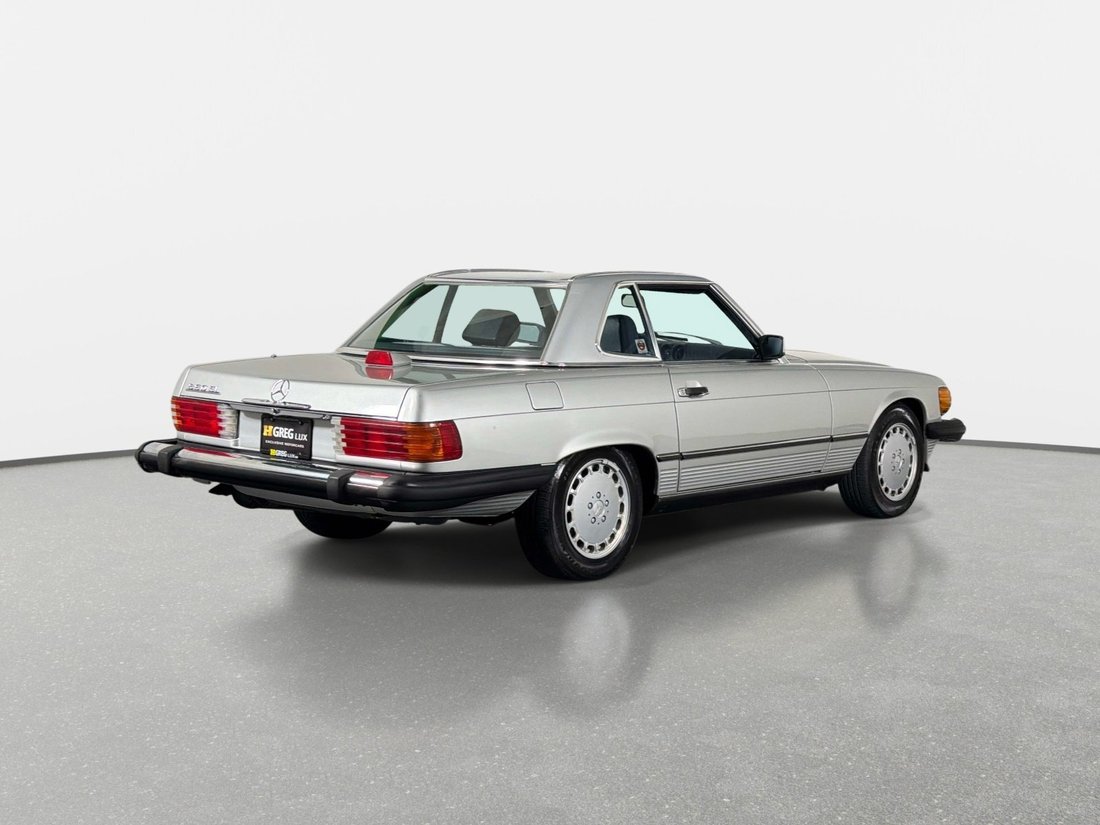 Cabriolet in Pompano Beach, FL, United States 3 - 18344485