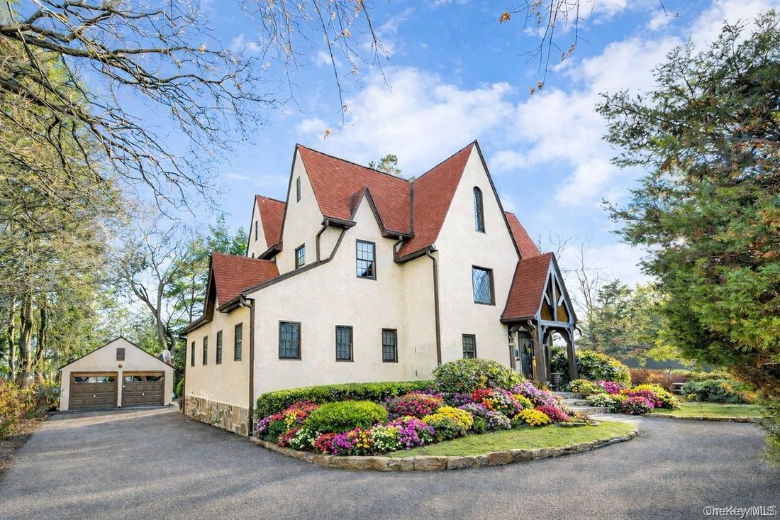 House in New Rochelle, New York, United States 2 - 17414140