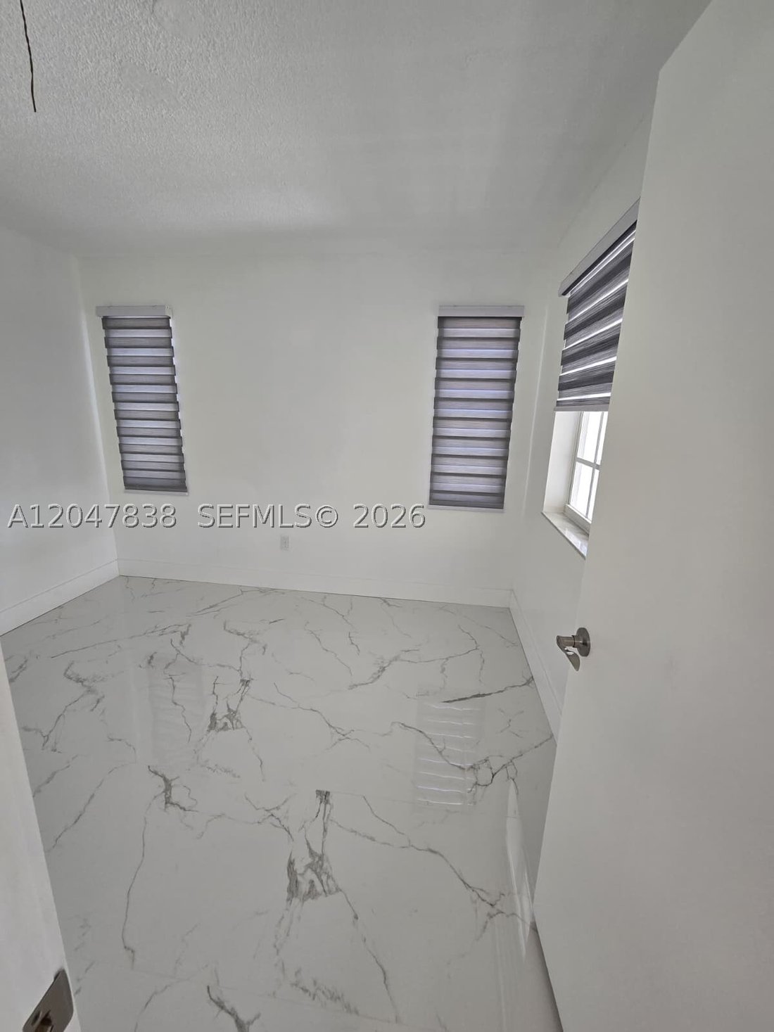 House in Miami, Florida, United States 5 - 18344021