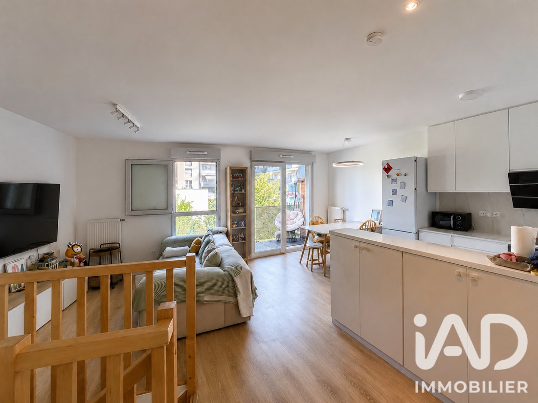 Apartment in Juillet Zola, Alfortville, France 1 - 18345577