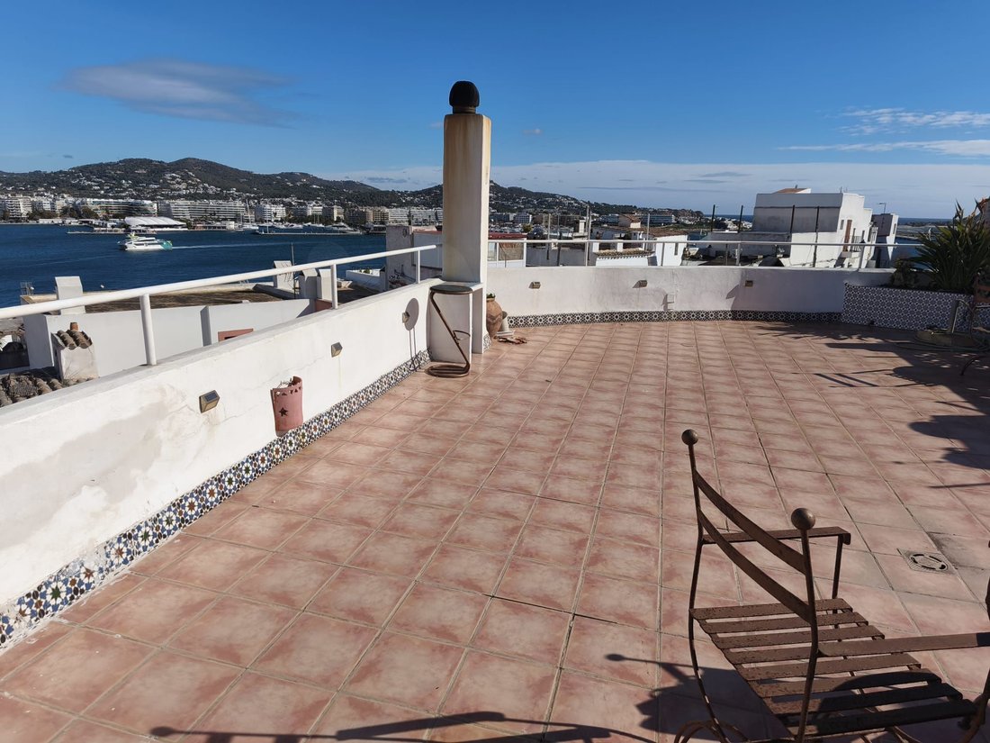 Townhouse in Ibiza Town, Balearic Islands, Spain 2 - 17946796