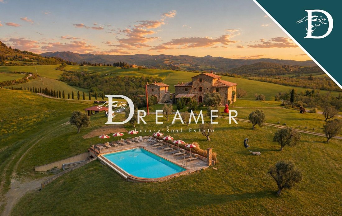 Farm Ranch in Montecatini Val di Cecina, Tuscany, Italy 1 - 17762614