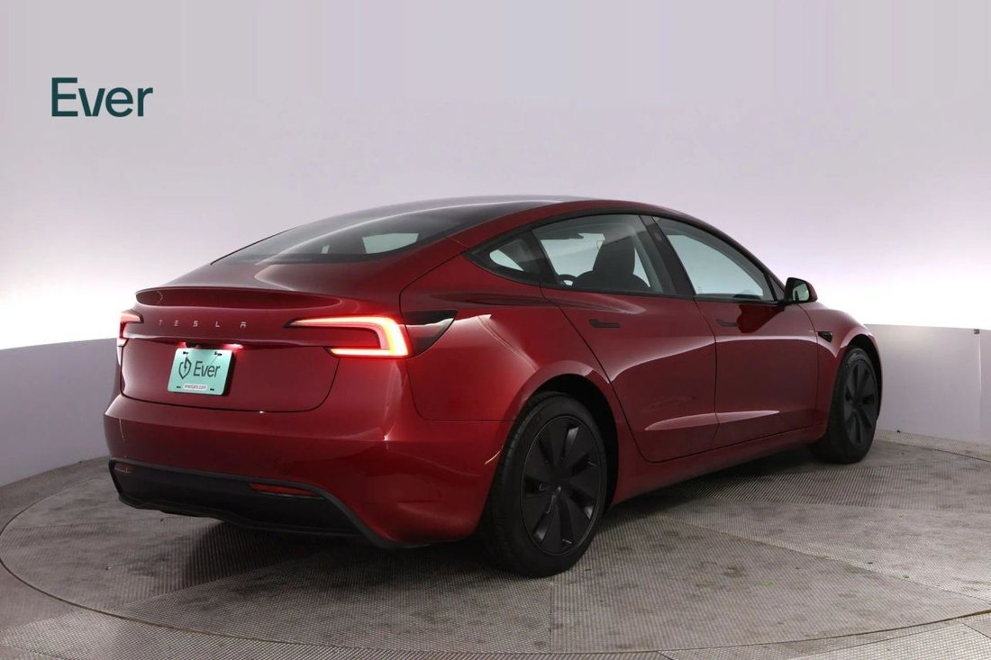 Sedan in San Francisco, CA, United States 3 - 18275793