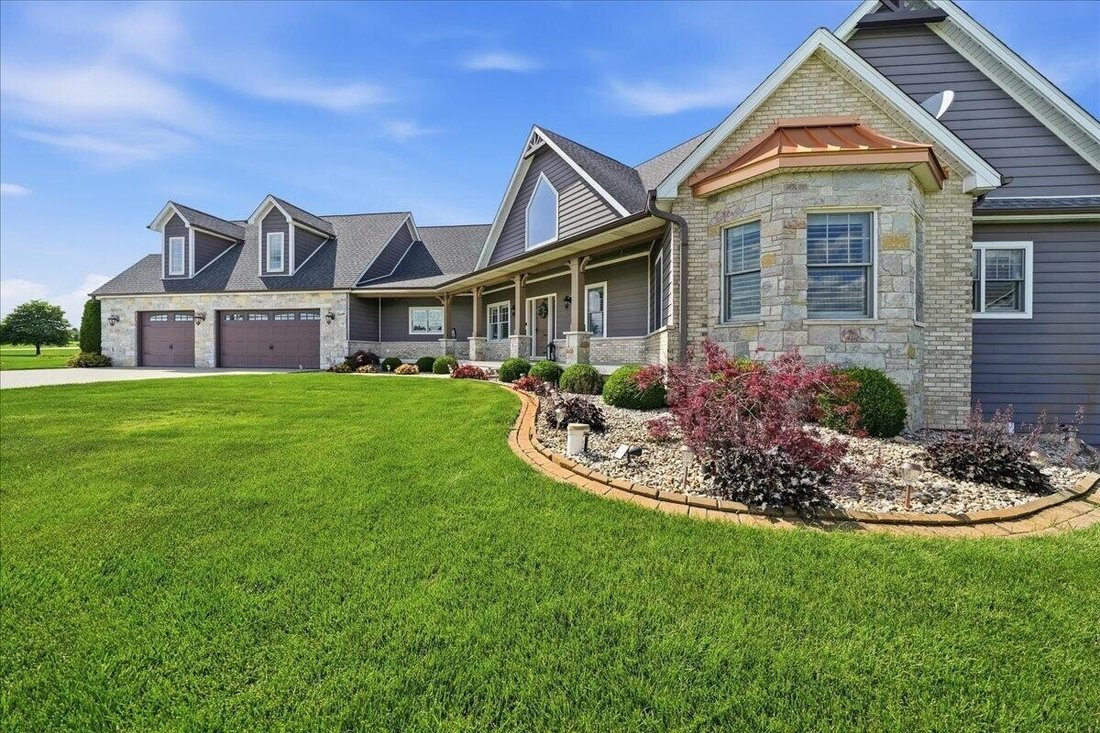 House in Lowell, Indiana, United States 3 - 18346092