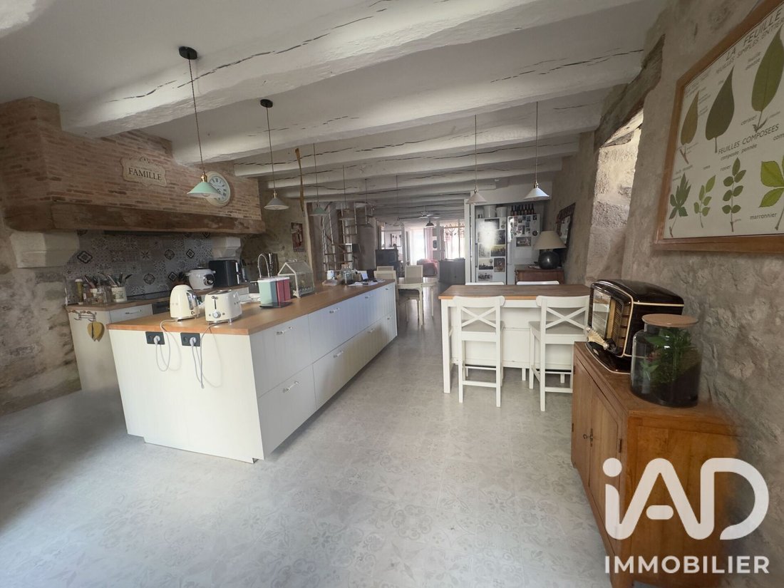 House in Parthenay, Nouvelle-Aquitaine, France 2 - 18345259