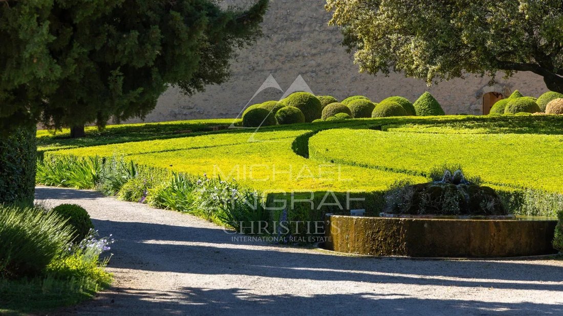 Castle in Tourtour, Provence-Alpes-Côte d'Azur, France 3 - 18345703