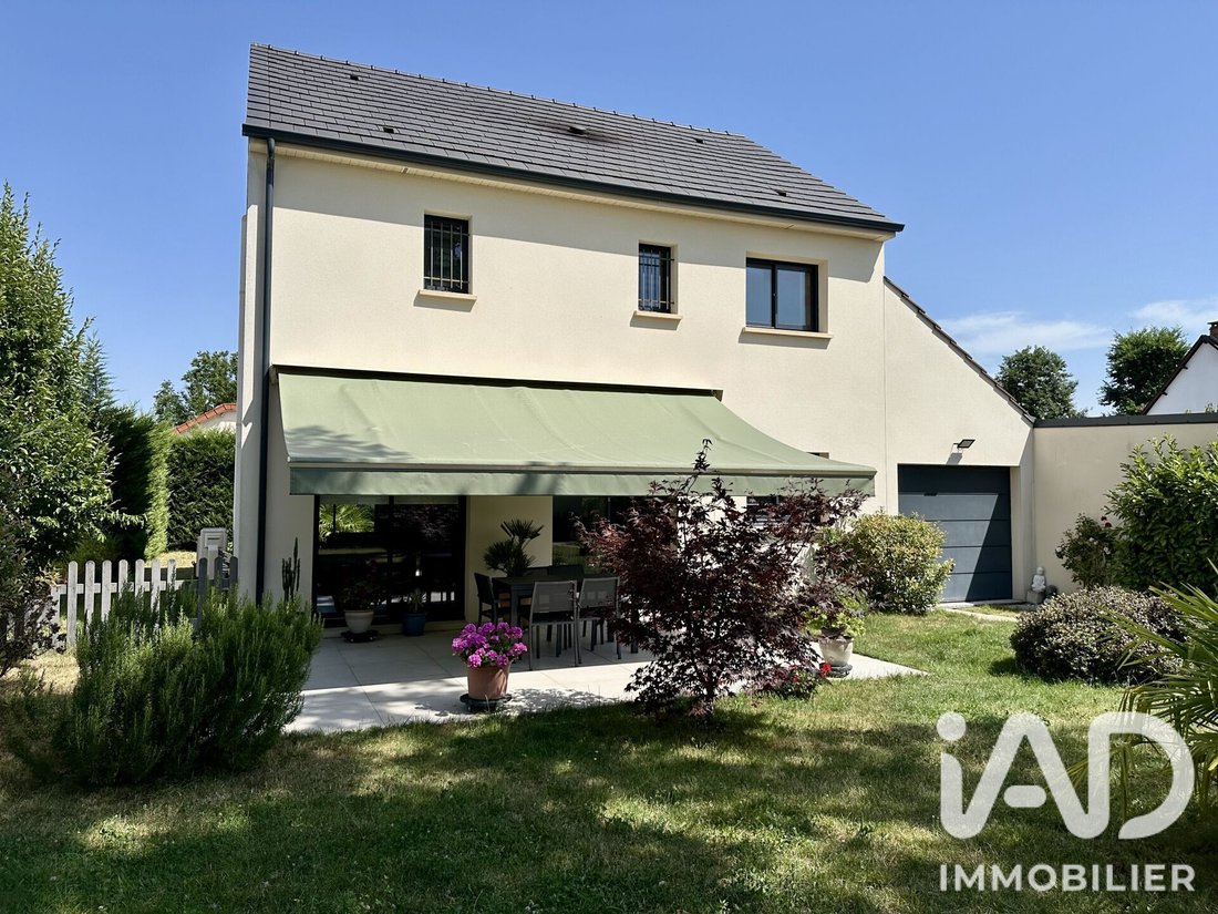 House in Boissy-Saint-Leger, Ile-de-France, France 1 - 18345682