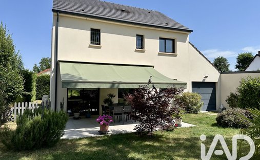 House in Boissy-Saint-Leger, Ile-de-France, France 1