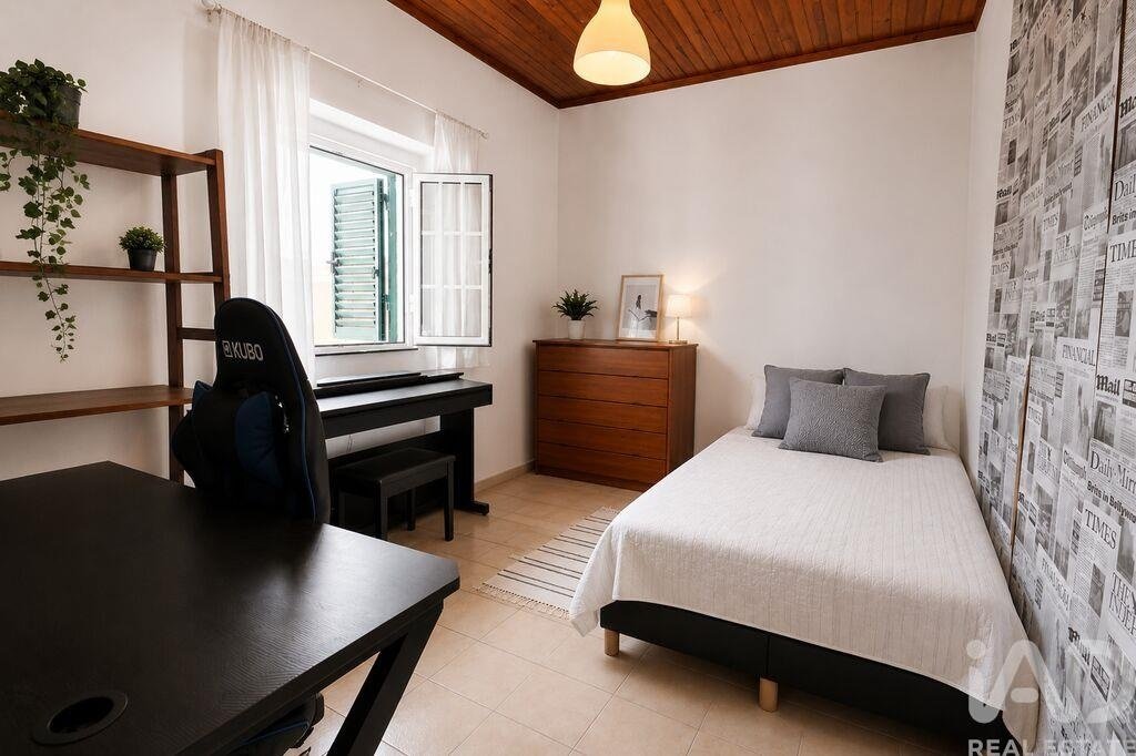 Townhouse in Azeitao (Sao Lourenco e Sao Simao), Setubal, Portugal 5 - 18346782