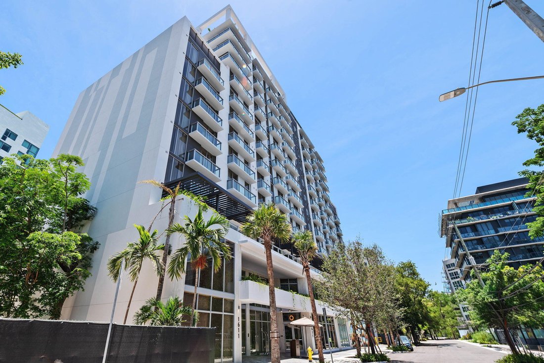 Condo in Miami, Florida, United States 2 - 18346475