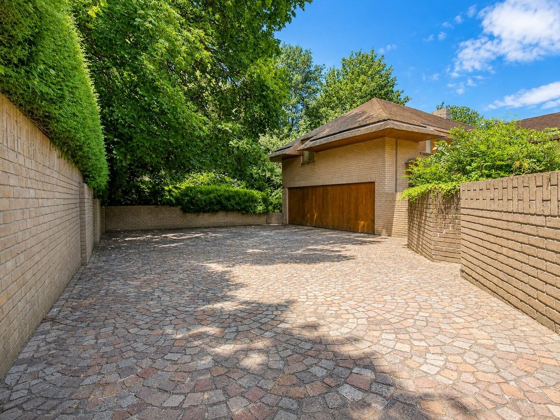 Villa in Uccle, Brussels, Belgium 5 - 18343056