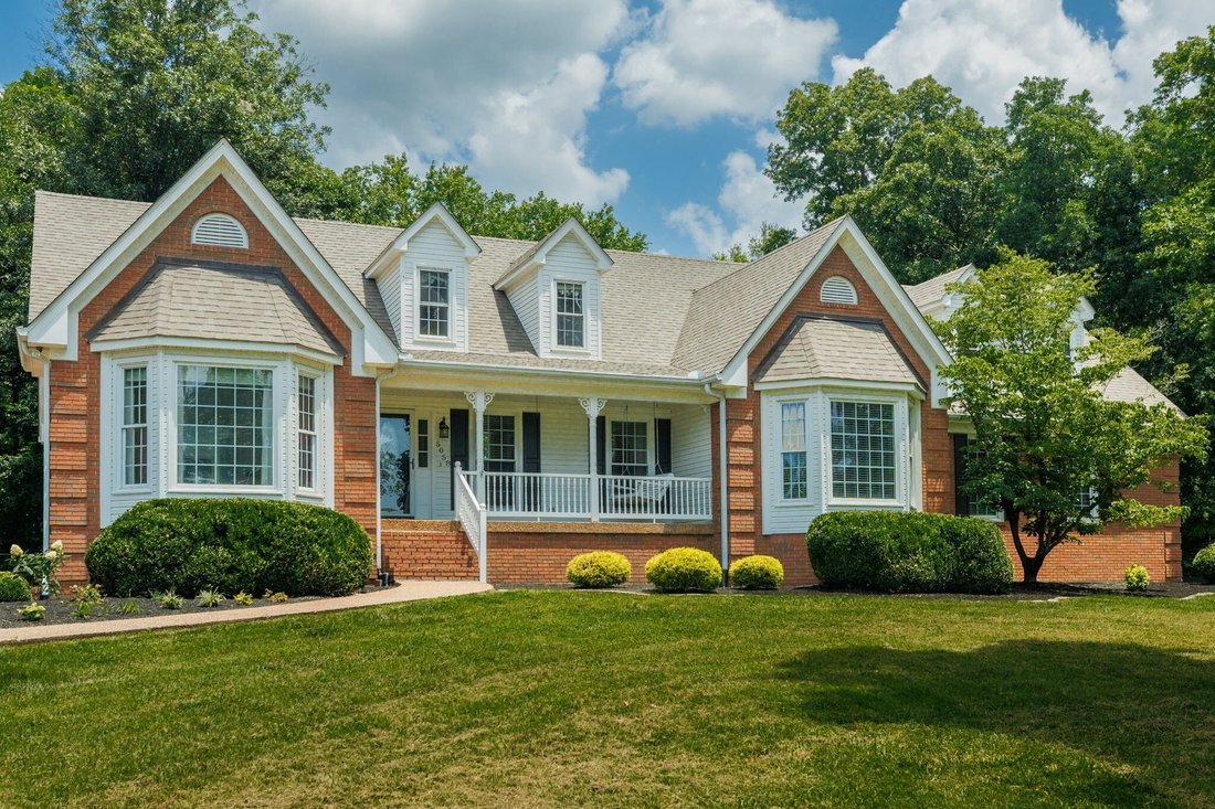 House in Springfield, Tennessee, United States 2 - 18345444