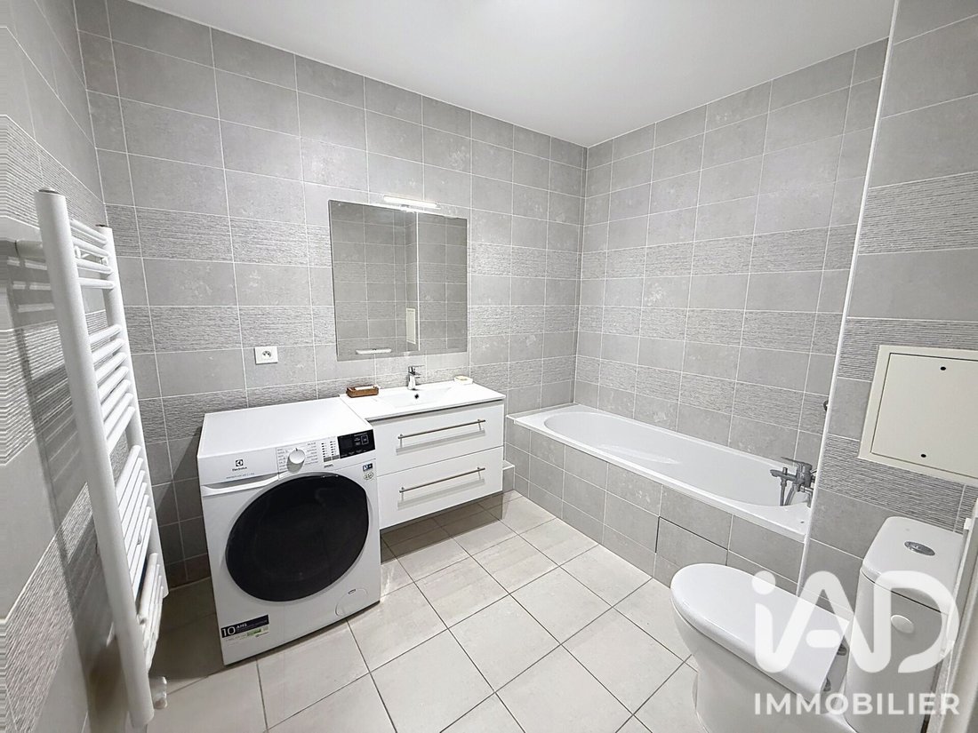 Apartment in Bécon, Courbevoie, France 5 - 18345243