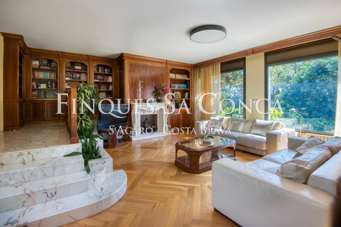 Chalet in s'Agaro, Platja d'Aro, Catalonia 4 - 15210733