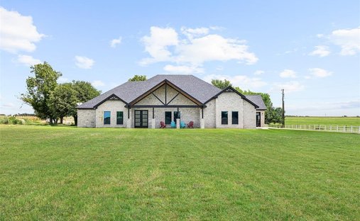 House in Buckholts, Texas, United States 1
