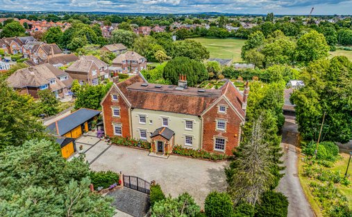Estate in Old Bedhampton, Havant, England 1