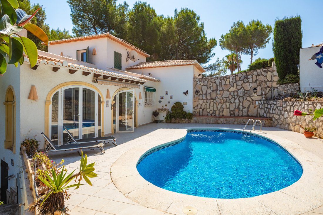 Villa in Pedreguer, Valencian Community, Spain 2 - 18346459