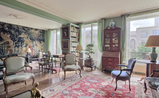 Apartment in Odéon, Paris 6e Arrondissement, Paris 1